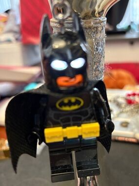 LEGO DC Superhero Batman Working LED Flash Light Keychain
